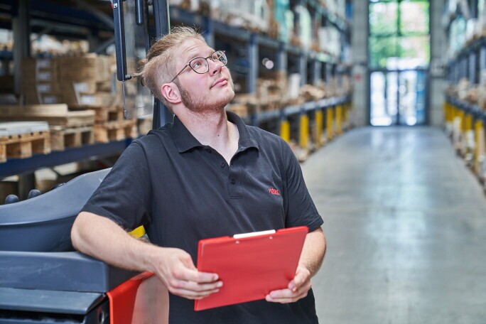 Lagermitarbeiter (m/w/d), 1. Bild