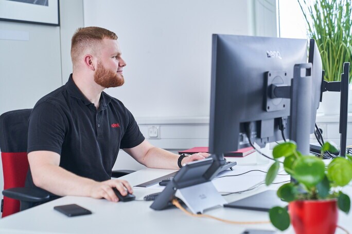 Kauffrau für Büromanagement (m/w/d), 1. Bild